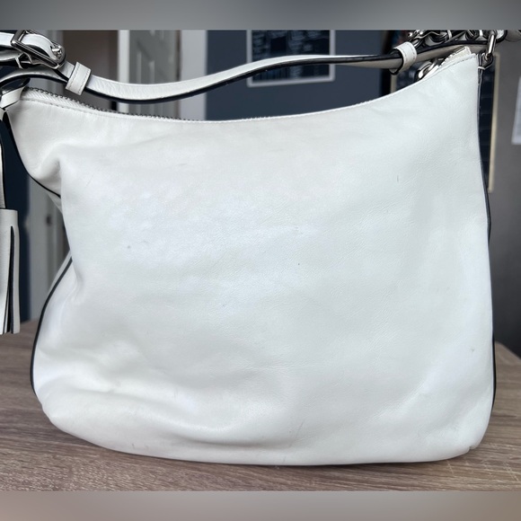 Coach Legacy Leather Courtenay - Picture 2 of 3